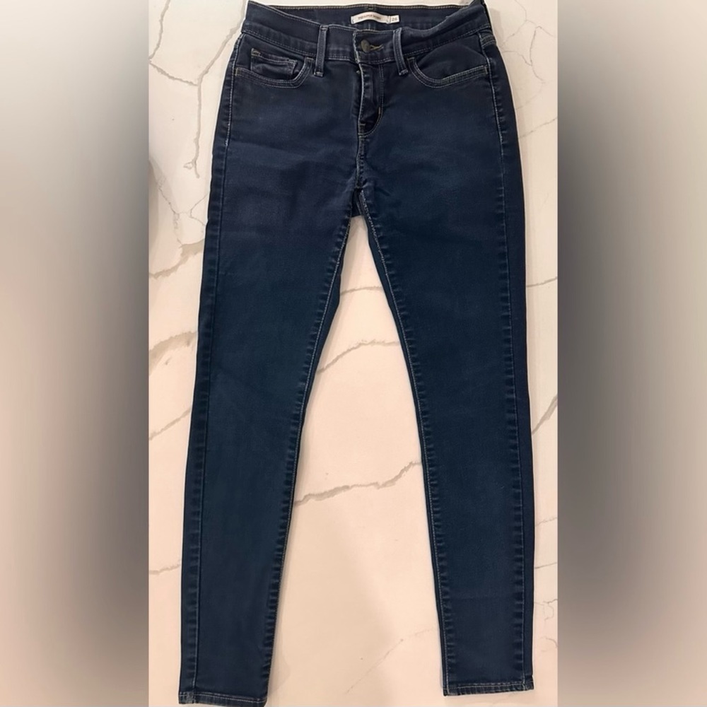 Levi’s 710 Super Skinny Jeans